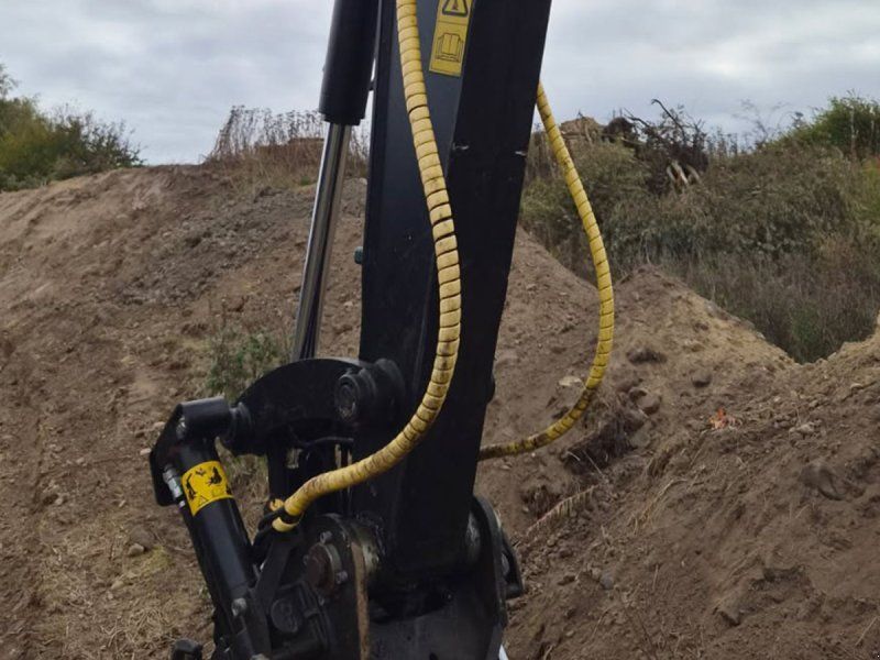 JCB Hydradig 110W Engcon Rotortilt Centralsmøring Auktion & Salg