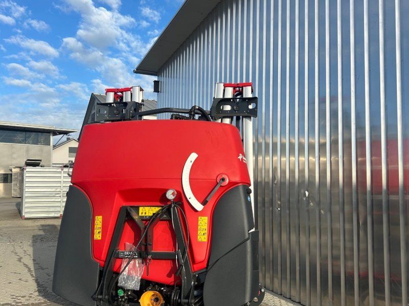 Kverneland iXter A