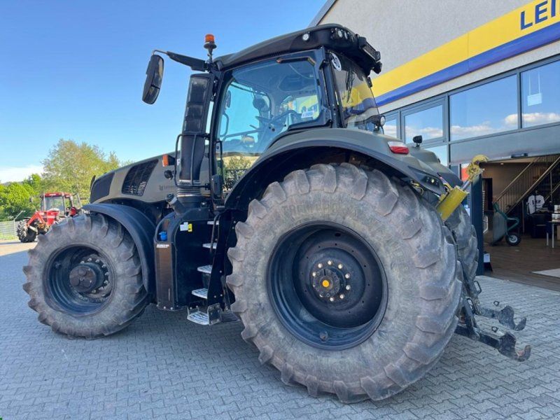 New Holland T 8.435 AC