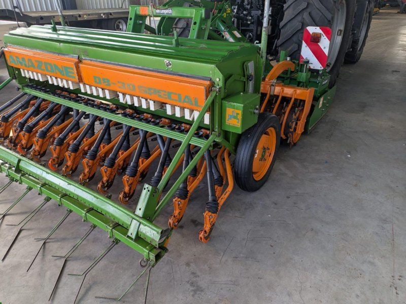 Amazone KE 303 + D8/30 spezial