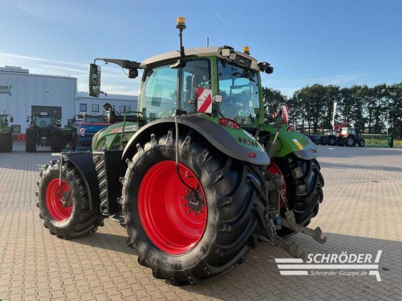 Fendt 724 VARIO S4 PROFI PLUS