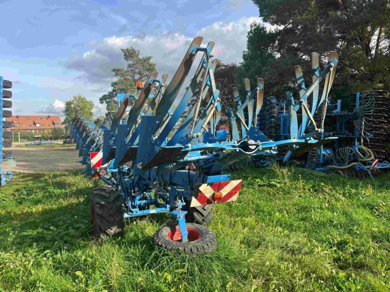 Lemken Aufsatteldreh Titan 18 V U