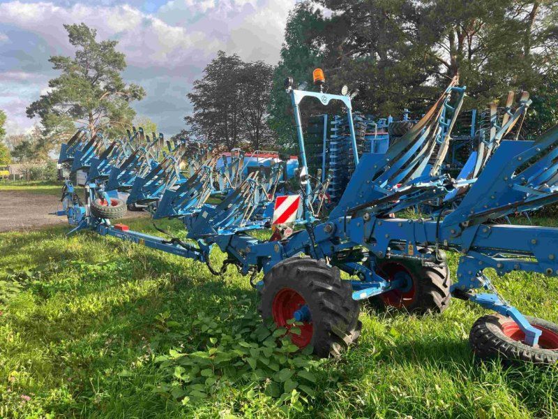 Lemken Aufsatteldreh Titan 18 V U