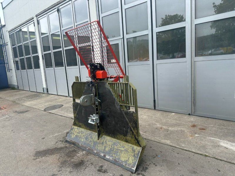 Holzknecht HS 270