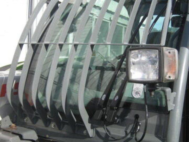 Claas Scorpion 7035