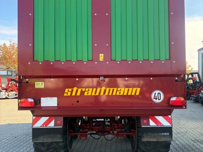 Strautmann Giga 4002