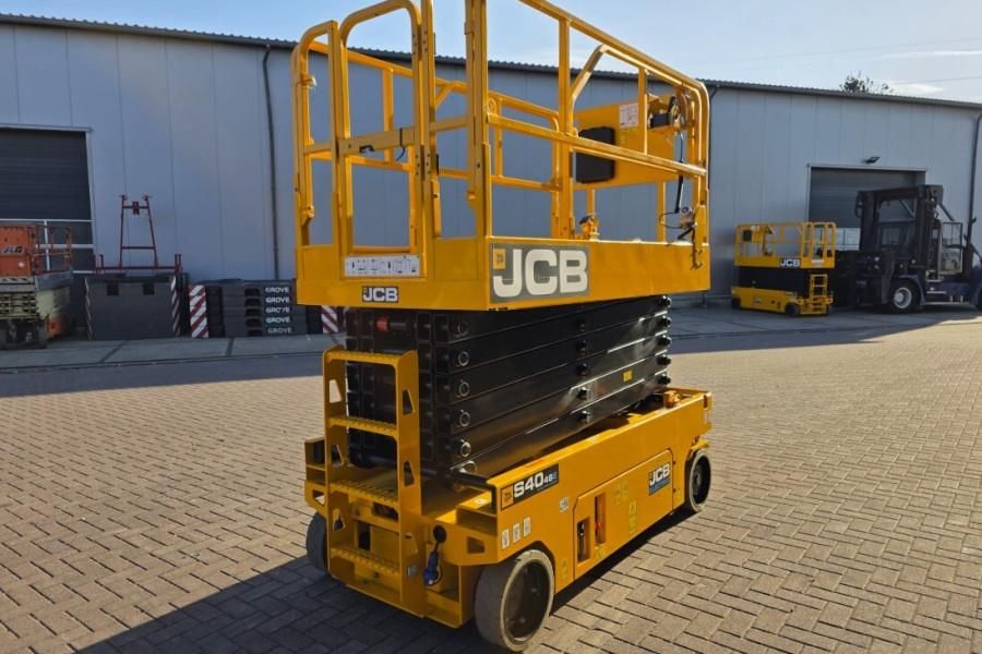 JCB S4046E Valid inspection, 14m Working Height, 320kg