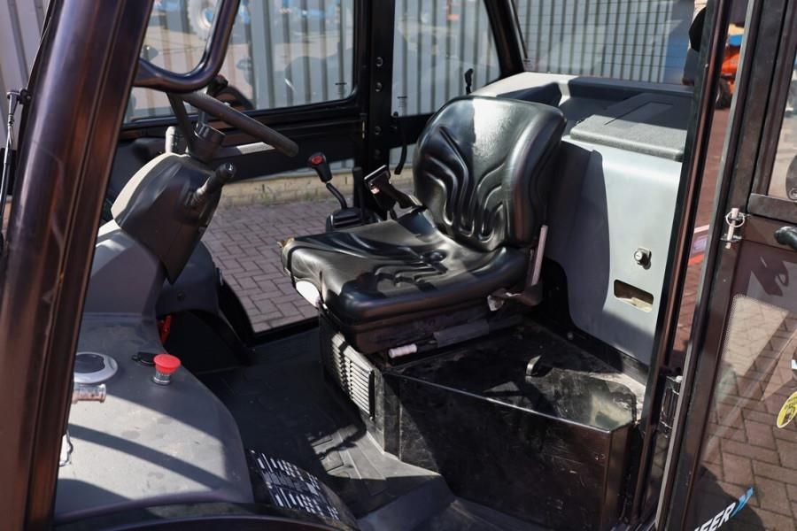 Manitou MC25-4 Valid Inspection, Diesel, 4x4 Drive, 2.5t C