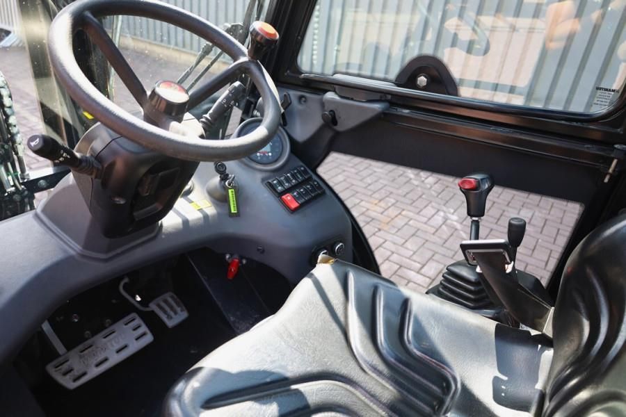 Manitou MC25-4 Valid Inspection, Diesel, 4x4 Drive, 2.5t C