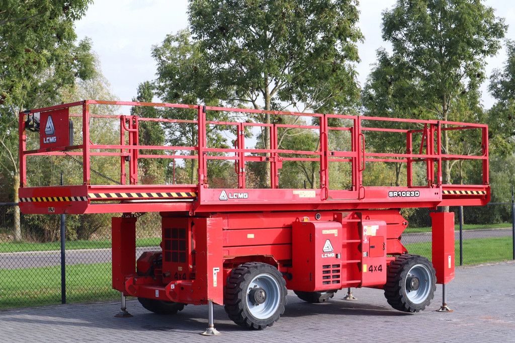 LGMG SR1023D | 12 METER | 4X4 | 1.100 KG
