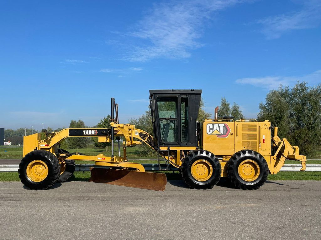 Caterpillar 140k