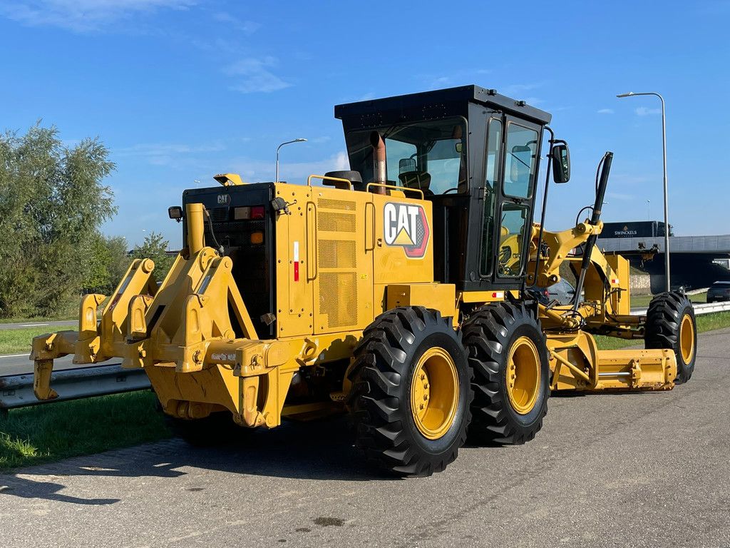 Caterpillar 140k