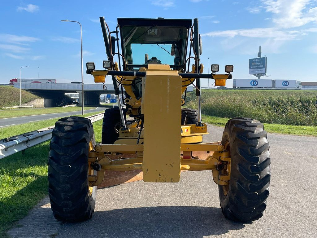Caterpillar 140k