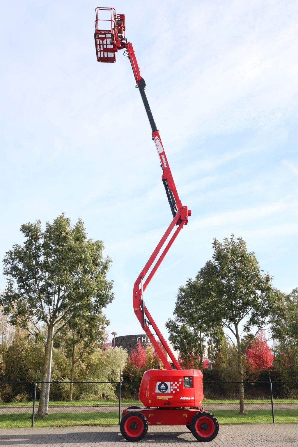 LGMG AR14J | 16 METER | 230 KG