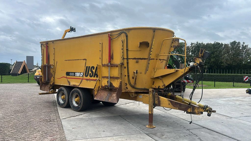 USA 1100 CF
