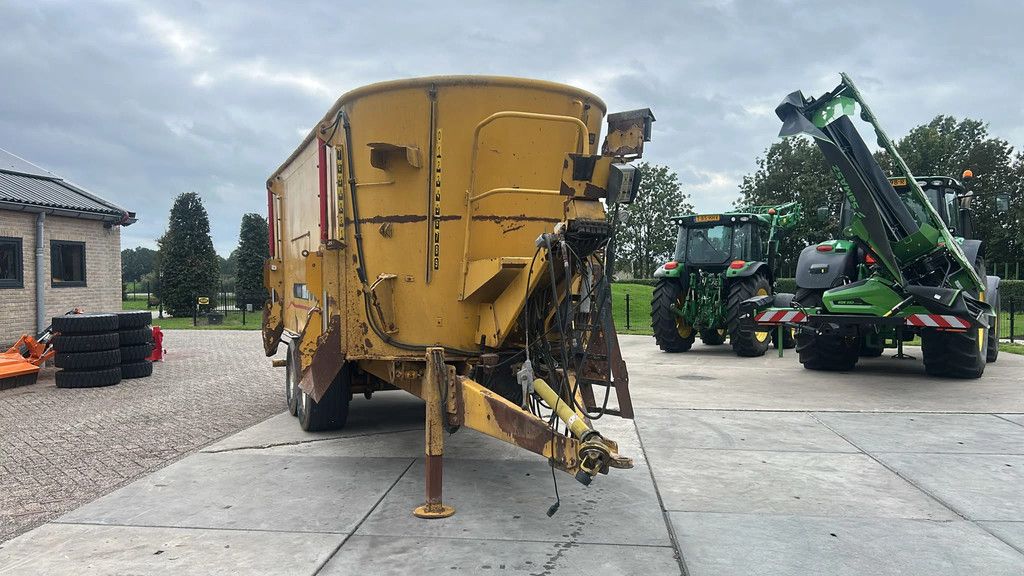 USA 1100 CF