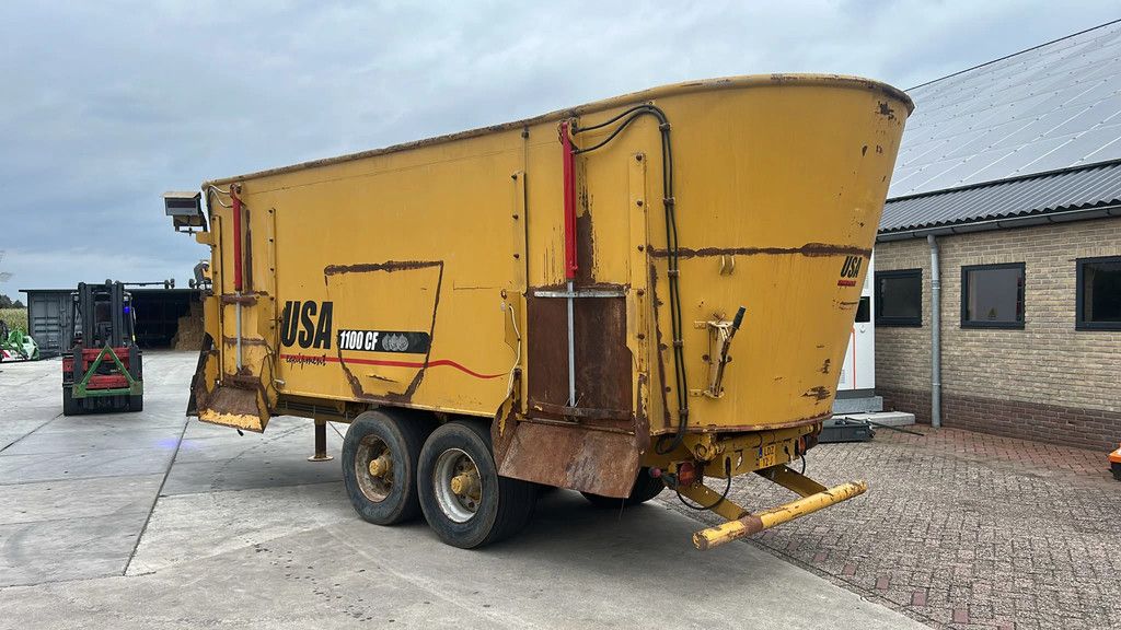 USA 1100 CF