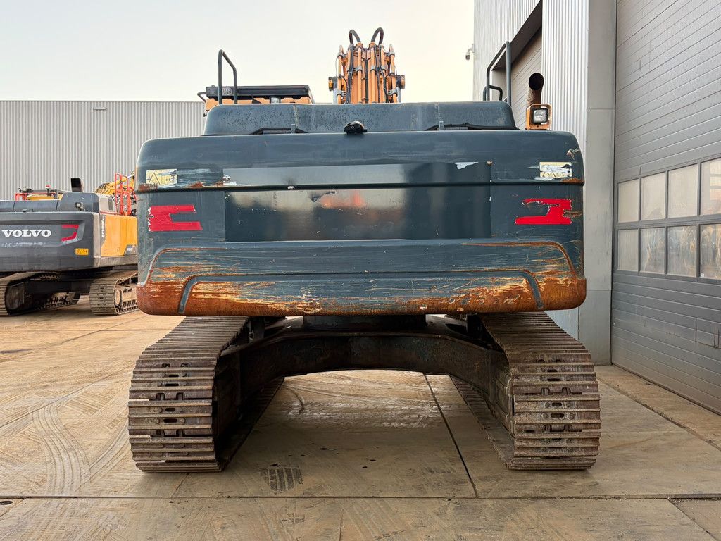 Hyundai HX380L