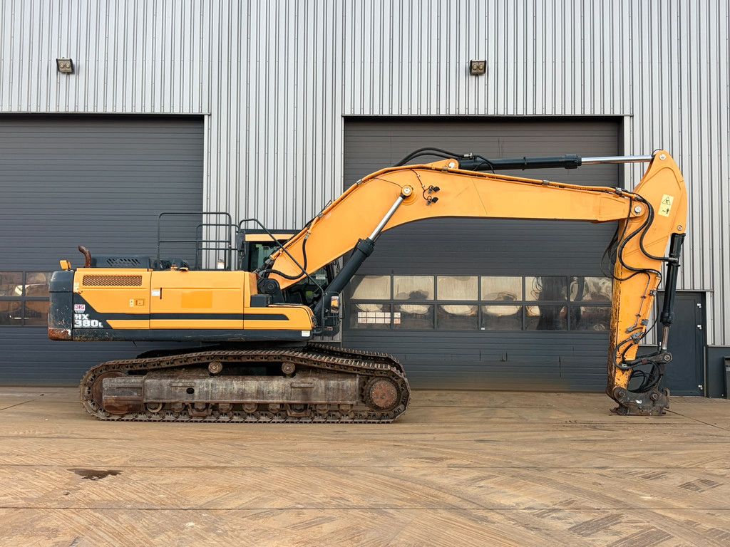 Hyundai HX380L