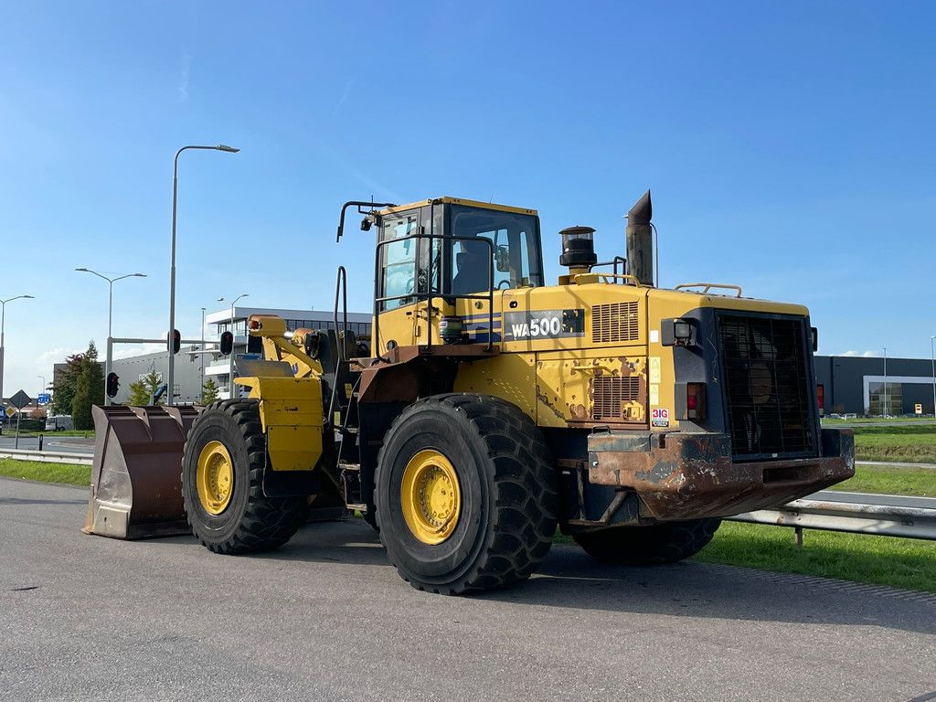 Komatsu WA500-6