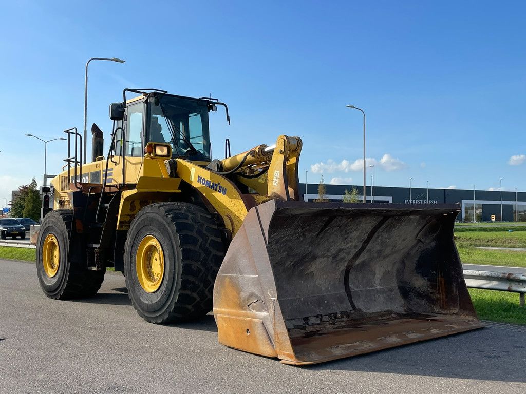 Komatsu WA500-6