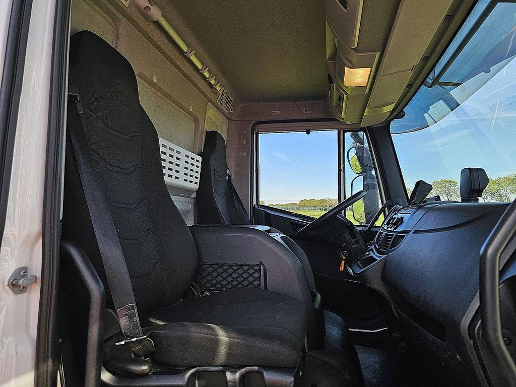 IVECO 120E21 EUROCARGO schuifzeil laadklep!