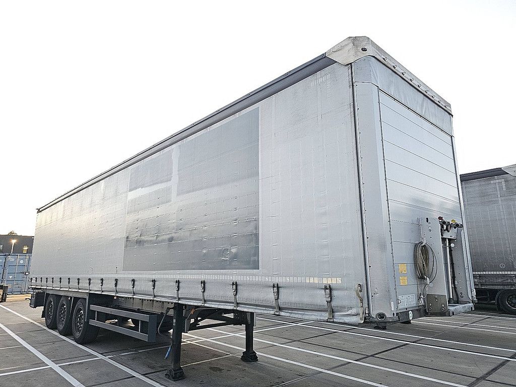SCHMITZ SCB*S3T MOT 6/27 | 3 AXLES | SLIDING ROOF
