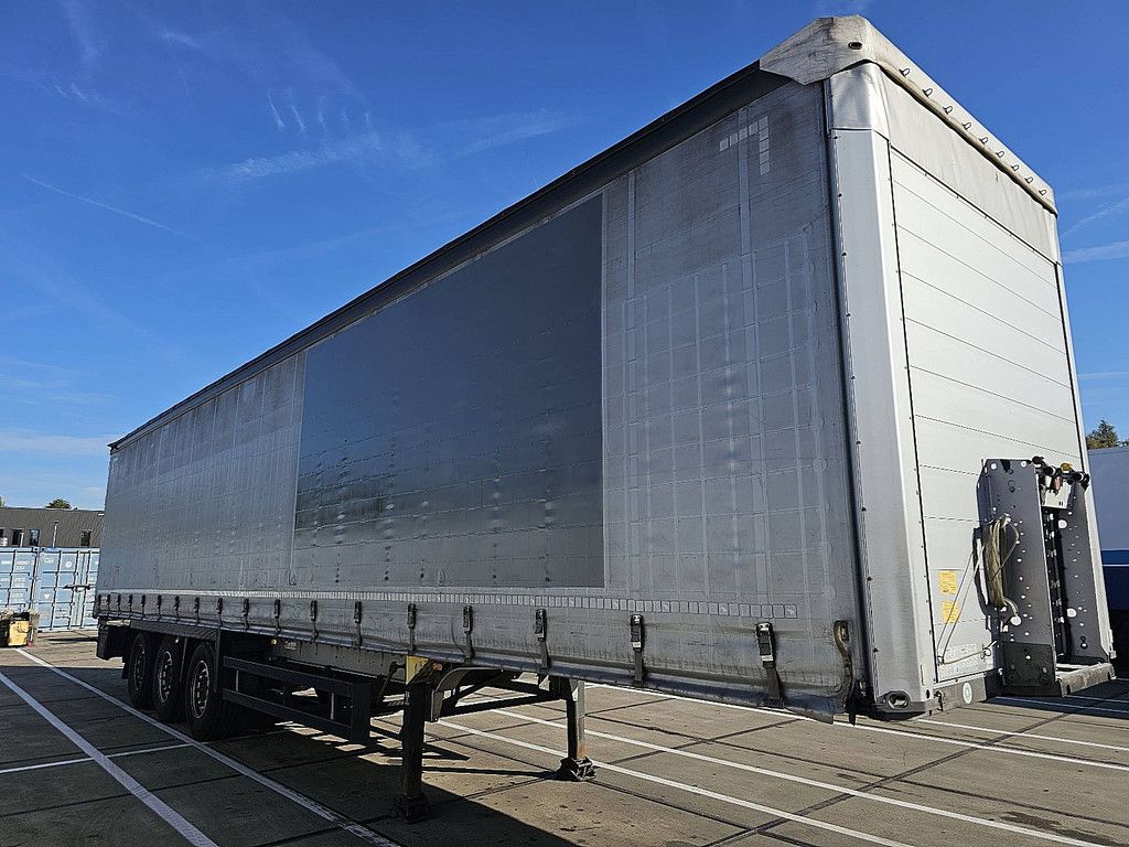 SCHMITZ SCB*S3T MOT 5/27 | 3 AXLES | SLIDING ROOF