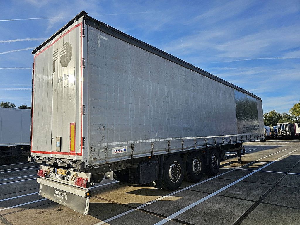 SCHMITZ SCB*S3T MOT 2/27 | 3 AXLES | SLIDING ROOF