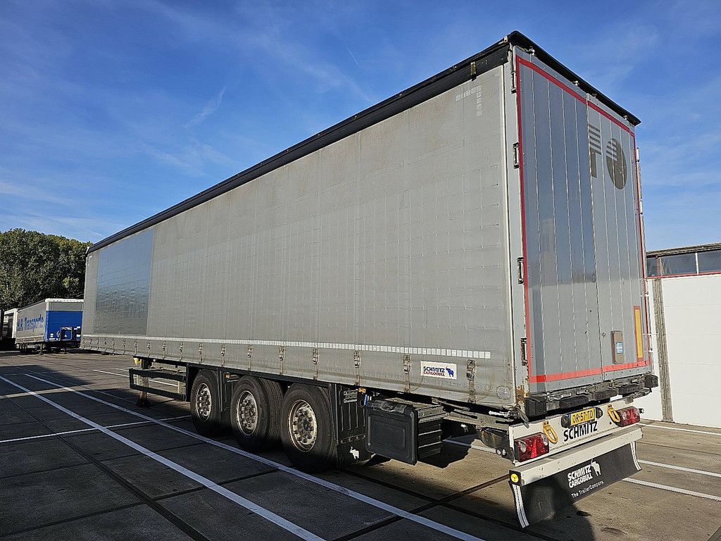 SCHMITZ SCB*S3T MOT 2/27 | 3 AXLES | SLIDING ROOF
