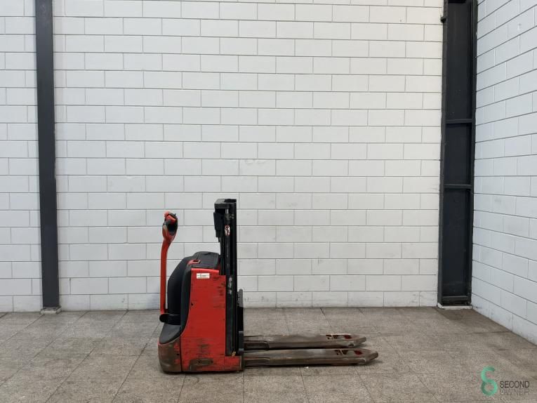 Stackers Electric Linde D08 2016