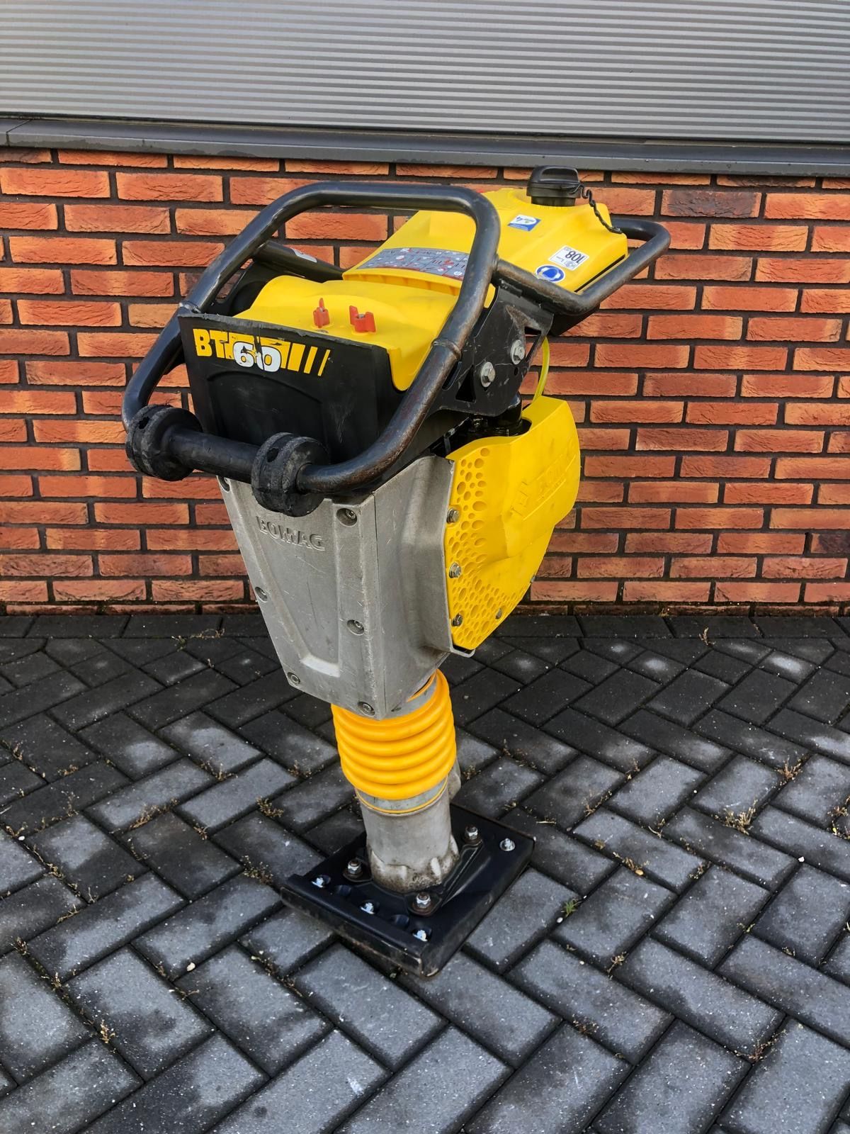 Gebruikte BOMAG BT 60 Trilstamper 2019 - 4 stuks beschikbaar