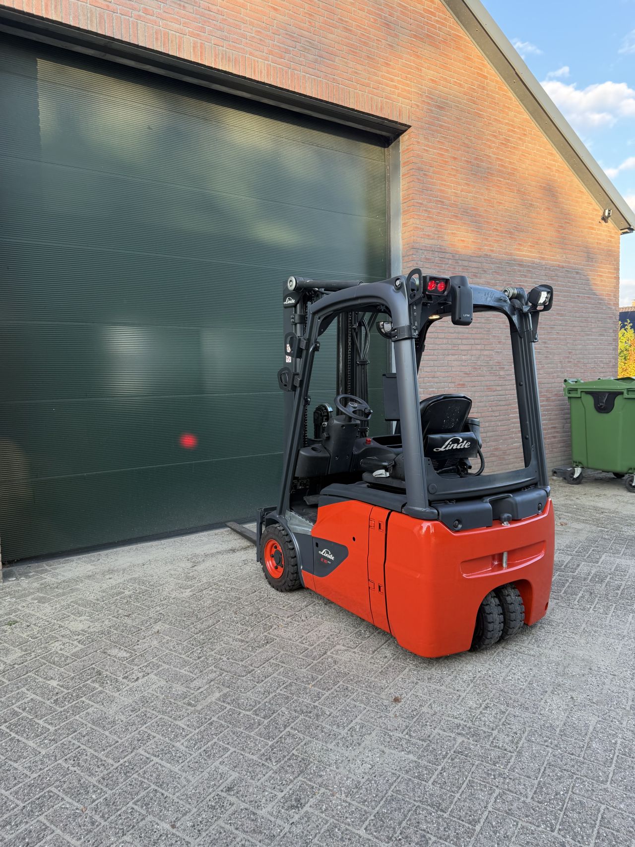 Linde E16C-02 EVO 2019 Triplo elektrische heftruck