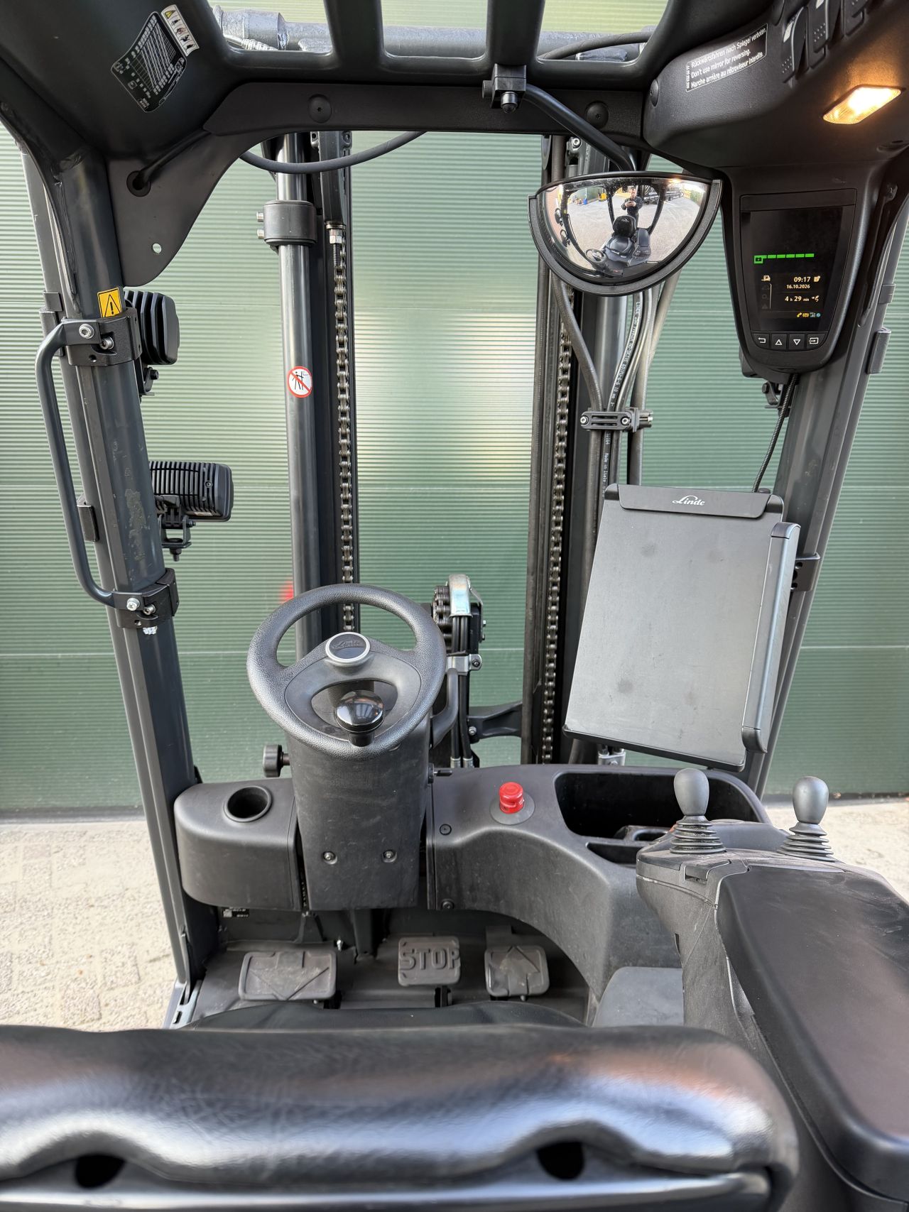 Linde E16C-02 EVO 2019 Triplo elektrische heftruck