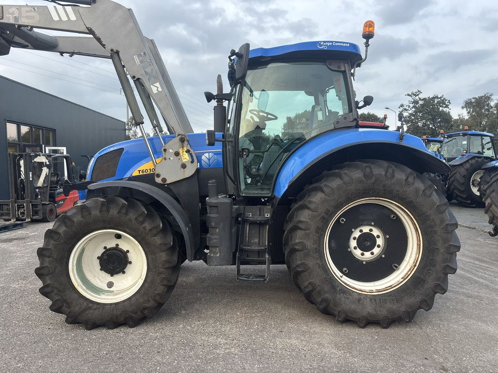 NEW HOLLAND T6030