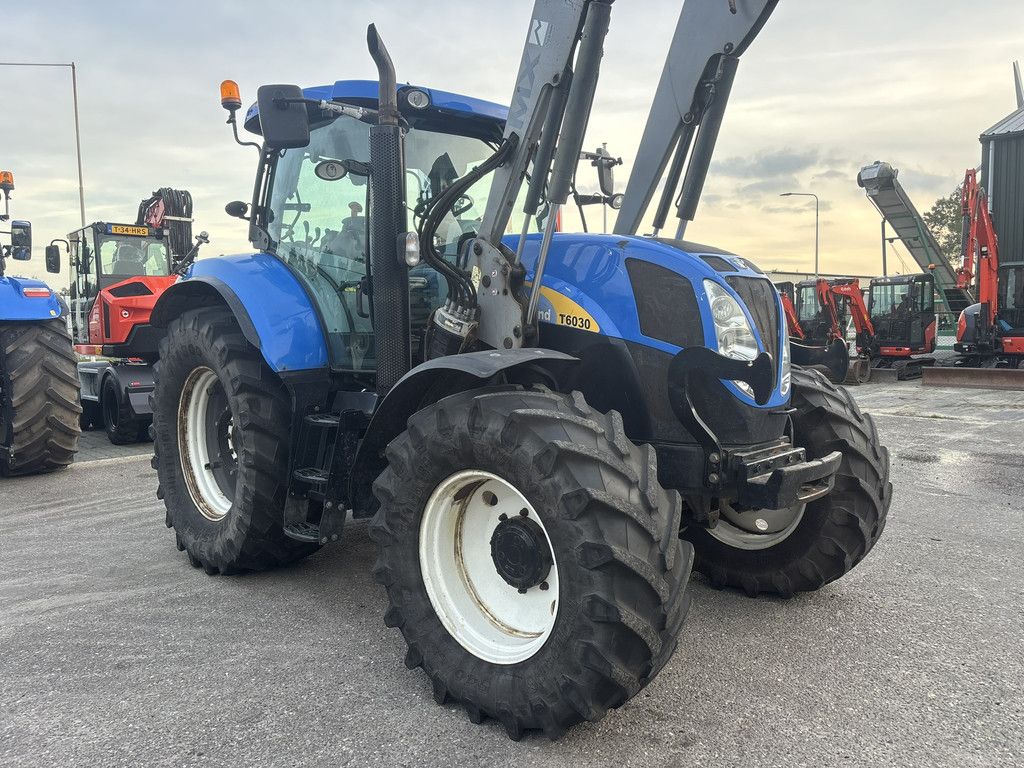 NEW HOLLAND T6030