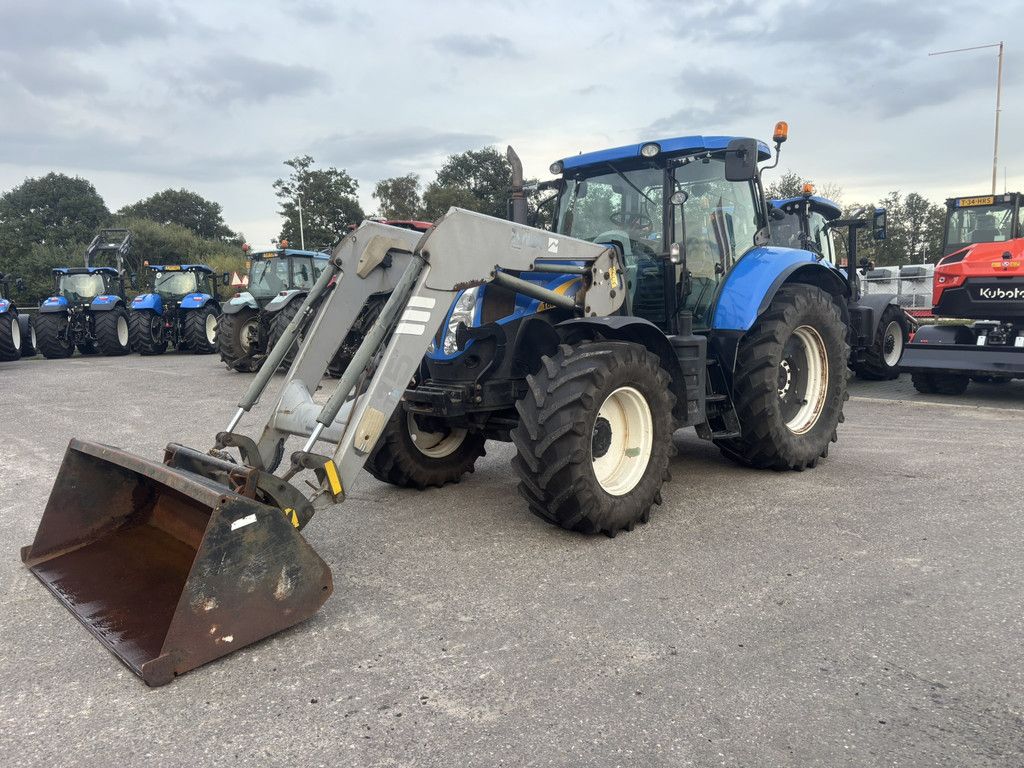 NEW HOLLAND T6030