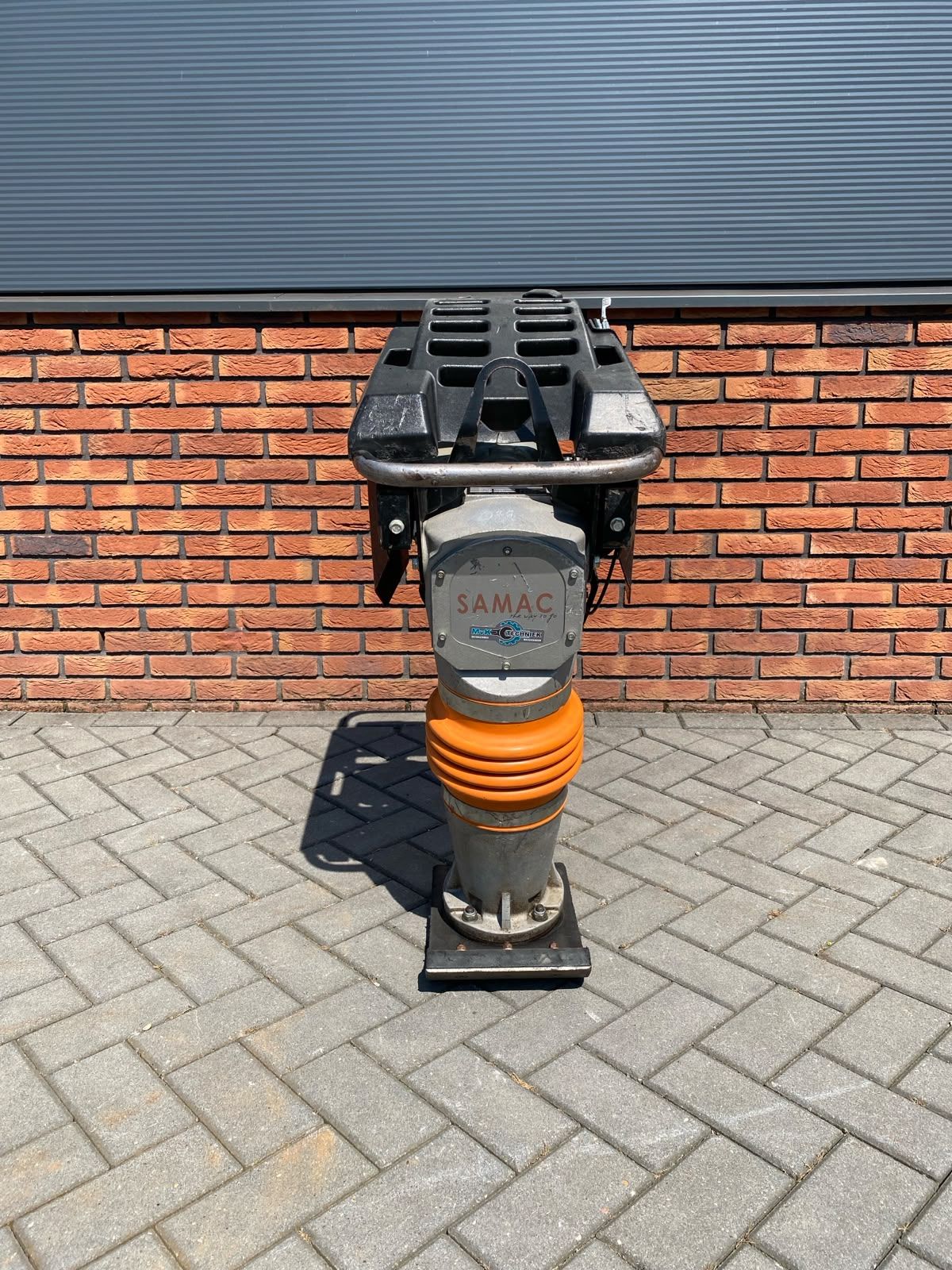 Gebruikte samac S-58 Trilstamper - 58kg - Honda motor.