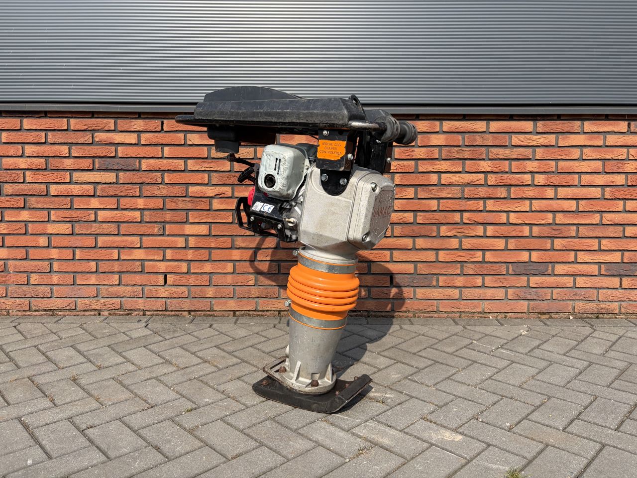 Gebruikte Samac S-64 stamper - 64kg - Honda motor
