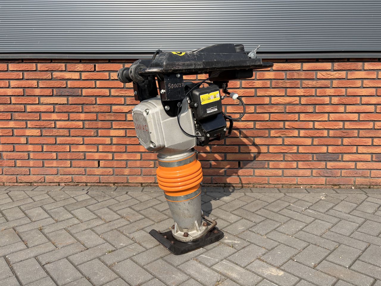 Gebruikte Samac S-64 stamper - 64kg - Honda motor