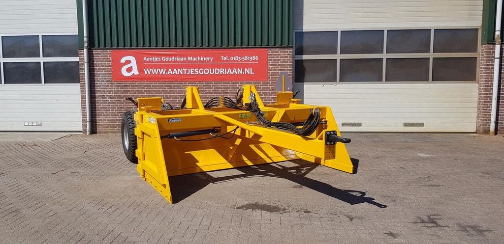 Bizon 3000 leveller
