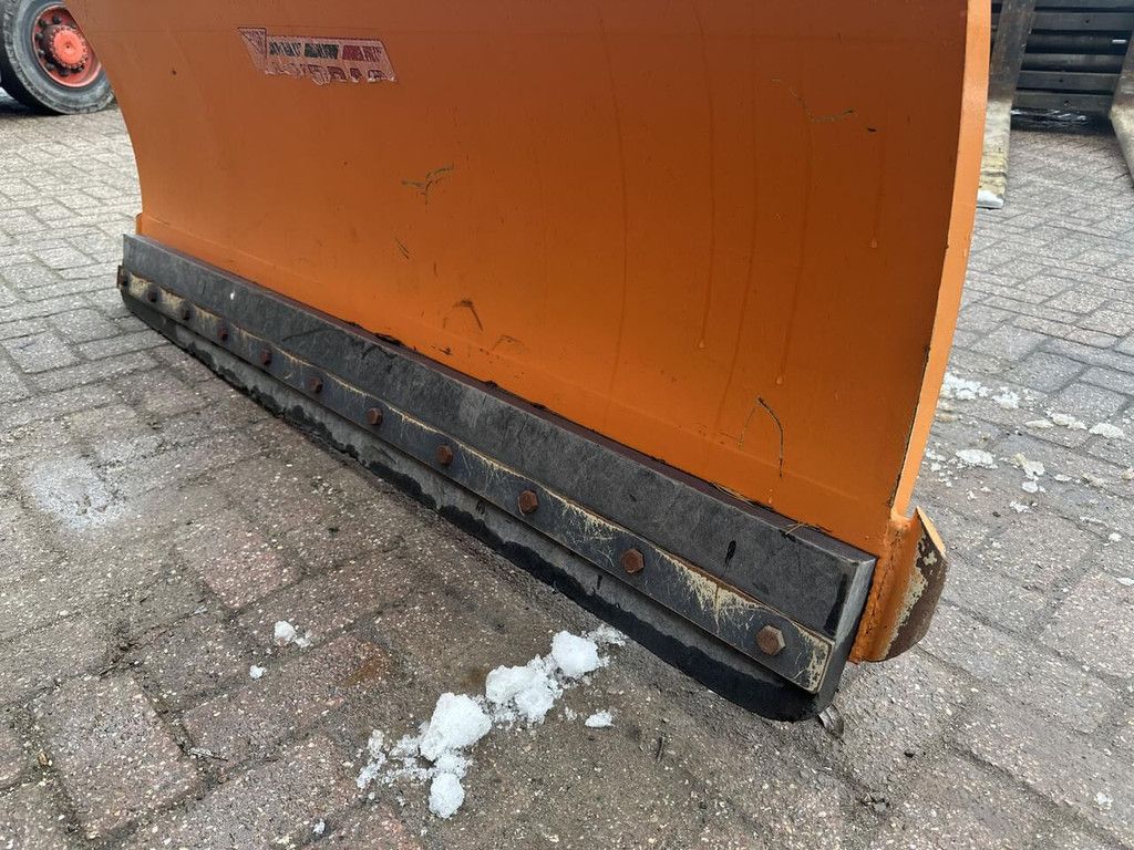 Sneeuwschuif - Gebruikt snow plough