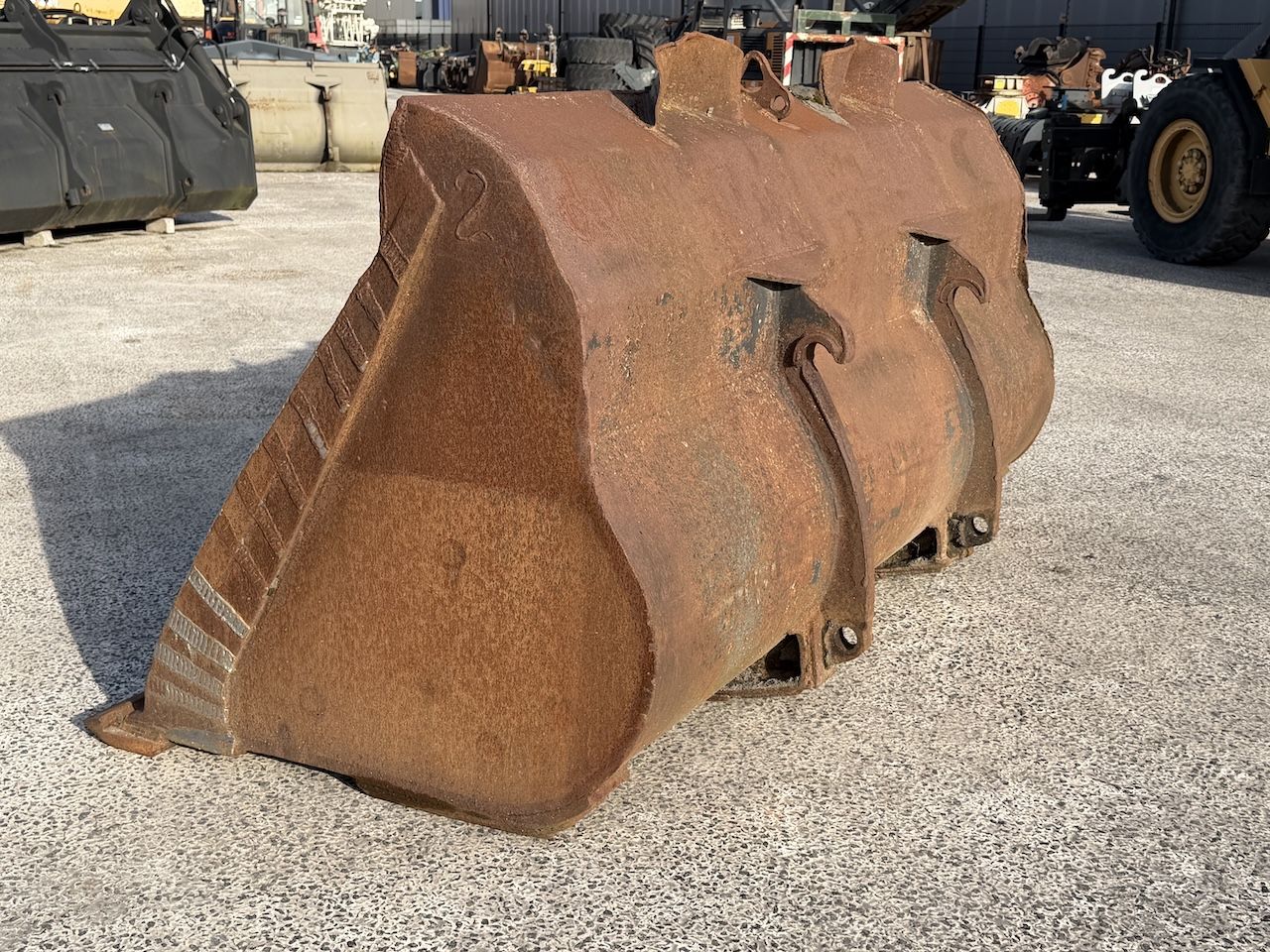 Dichte bak Volvo L110 285cm