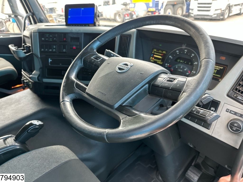 Volvo FM 460 EURO 6, 6x2, PTO, RHD