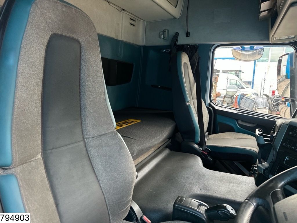 Volvo FM 460 EURO 6, 6x2, PTO, RHD