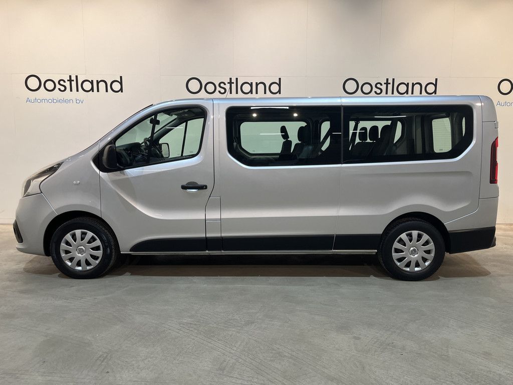 Renault Trafic Passenger 1.6 dCi Grand Personenvervoer / 9-Persoons / Airco / Cruise Control / PDC / € 19.800,- EXCL. BTW