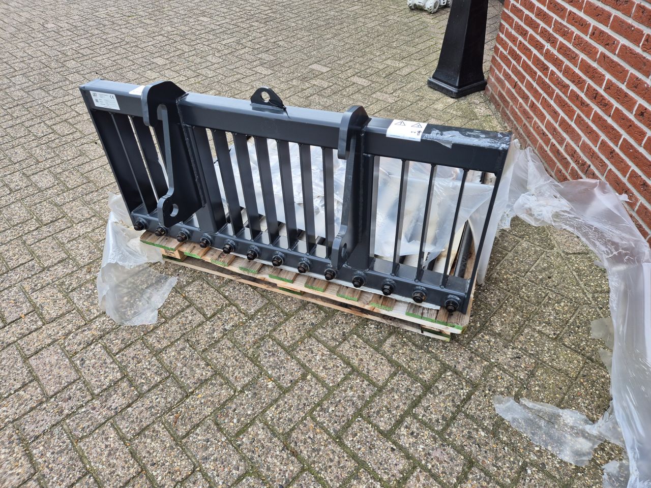 Tegelriek TGR-130 Giant 560mm