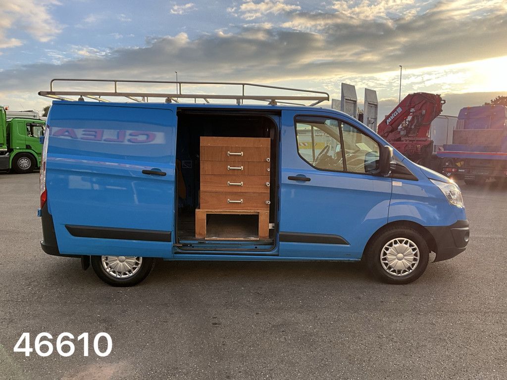 Ford Transit Custom 270 Just 159.553 km!
