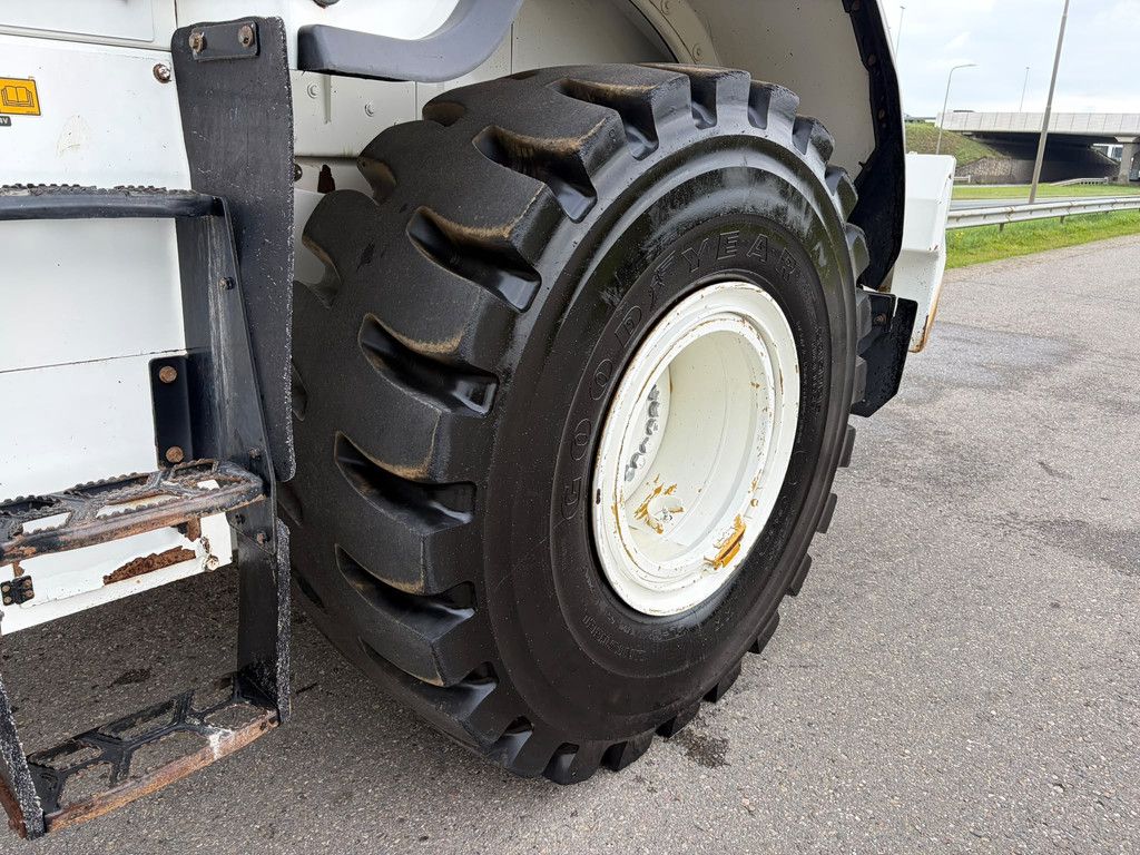 Caterpillar 950M