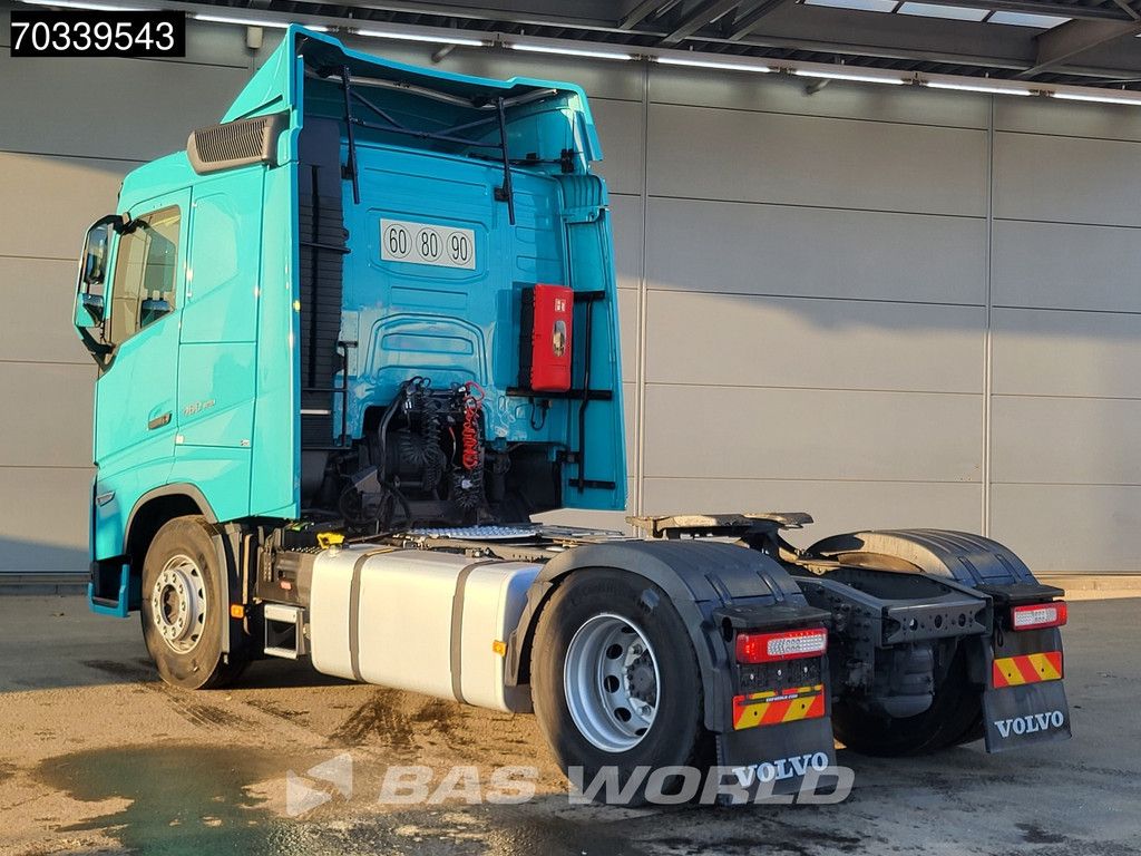 Volvo FH 460 4X2 ADR 2x Tanks Cruise Control